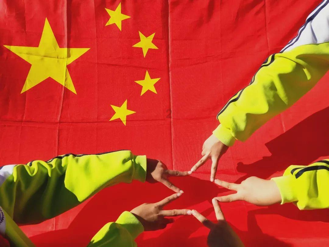 为什么总有些老人们聚在一起争论着“天下大事”?- 专业有问必答平台